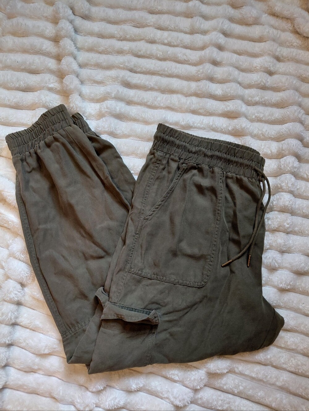 NWT Garage Weekender Cargo Jogger Pants